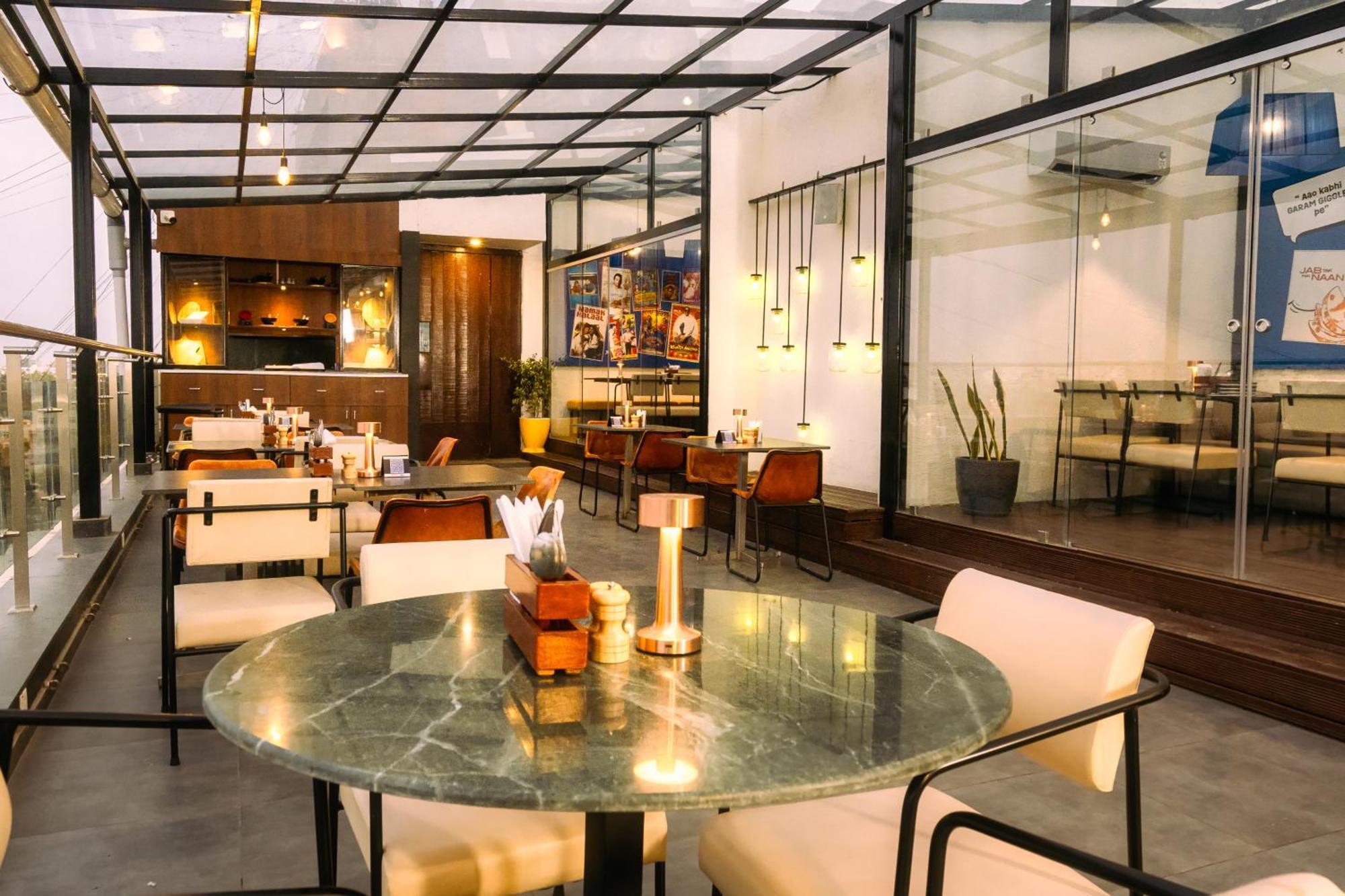 Marasa Sarovar Portico -Rajkot Exterior photo